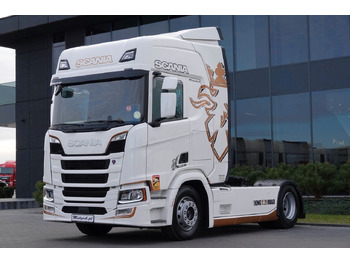 Vlačilec SCANIA R 450