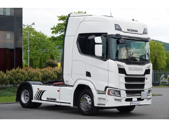 Vlačilec SCANIA R 450