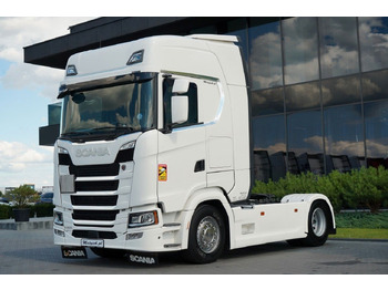 Vlačilec SCANIA S 500