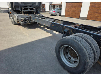 Tovornjak s ponjavo Iveco EUROCARGO 160E28  RAMA DO ZABUDOWY/  LAWETA / MANUAL /: slika 5