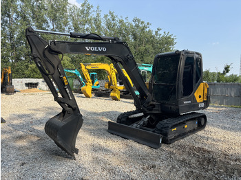 Volvo EC55D Rubber track lizing Volvo EC55D Rubber track: slika 2