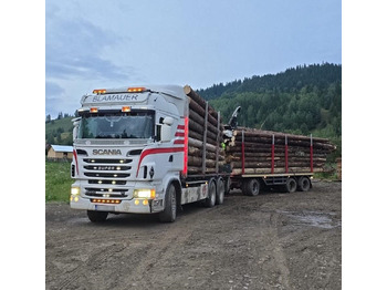 Tovornjak za prevoz lesa SCANIA R 560