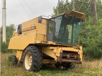 Kombajn harvester NEW HOLLAND TX series