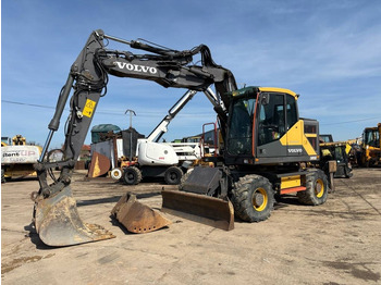 Bager na kolesih VOLVO