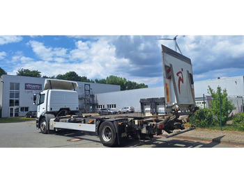 Tovornjak-šasija Mercedes-Benz 1833 2 Achser für BDF mit LBW: slika 5 Tovornjak-šasija Mercedes-Benz 1833 2 Achser für BDF mit LBW: slika 5