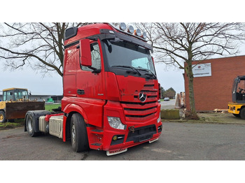Vlačilec MERCEDES-BENZ Actros 1845