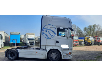 Vlačilec SCANIA R 450