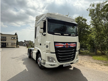 Vlačilec DAF XF 440