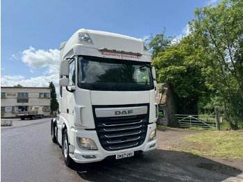 Vlačilec DAF XF 460