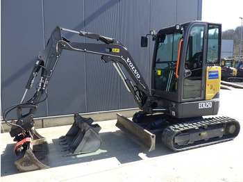 Mini bager VOLVO ECR25D