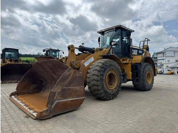 Kolesni nakladalec CATERPILLAR 966K