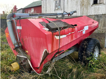 Cisterna za gnojevko GB 4.8 Guffen Fertilizer Spreader: slika 4