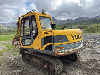 Mini bager Yuchai YC 85-8: slika 4