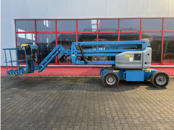 Zglobna dvižna ploščad GENIE Z45/25