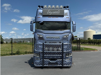 Vlačilec Scania S650 V8 NGS SHOWTRUCK, GESTUURD, VOLLUCHT, TOPSTAAT, ALCOA'S.: slika 4