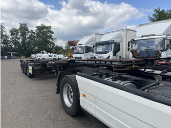 Kontejnerska polprikolica/ Polprikolica z zamenljivim tovoriščem KRONE