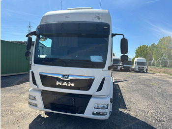 Tovornjak avtotransporter MAN 8.250 TGL*4x L1H1*XLX Kabine*VDI2700*TOP*: slika 3