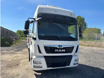 Tovornjak avtotransporter MAN 8.250 TGL*4x L1H1*XLX Kabine*VDI2700*TOP*: slika 4