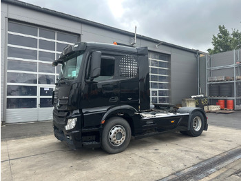Vlačilec MERCEDES-BENZ Actros 1846