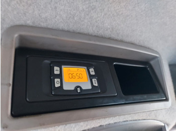 Dostavno vozilo s ponjavo, Dostavno vozilo z dvojno kabino Mercedes-Benz Sprinter II DoKa 316 CDI 4X4 Pritsche 6 Sitze: slika 2