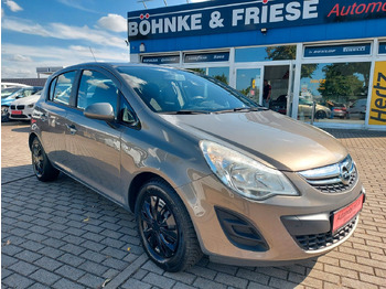 Avtomobil OPEL