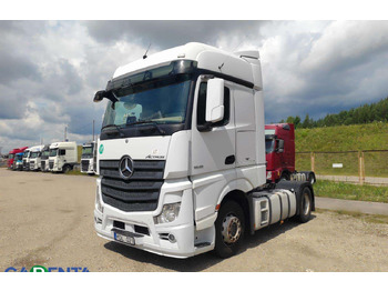 Vlačilec MERCEDES-BENZ Actros 1845