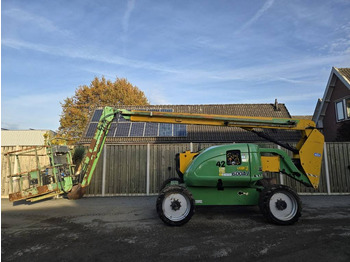 Zglobna dvižna ploščad JLG 600AJ