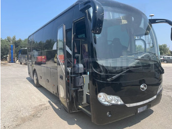 Potovalni avtobus