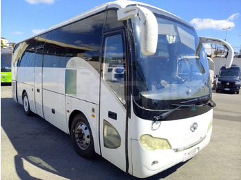 Potovalni avtobus