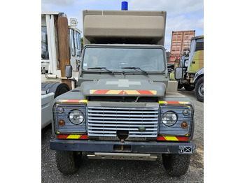 Dostavno vozilo LAND ROVER Défender Ambulance: slika 2