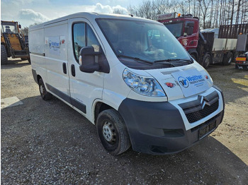 Mali kombi Citroën Jumper 30 2,2 HDi 130 Box: slika 3