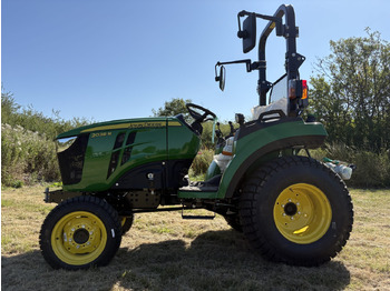 Mini traktor JOHN DEERE 2R Series