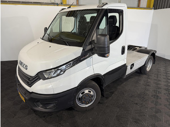 Mini vlačilec IVECO Daily
