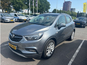 Avtomobil OPEL