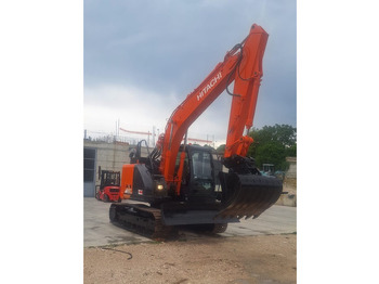 Bager HITACHI ZX135US-6