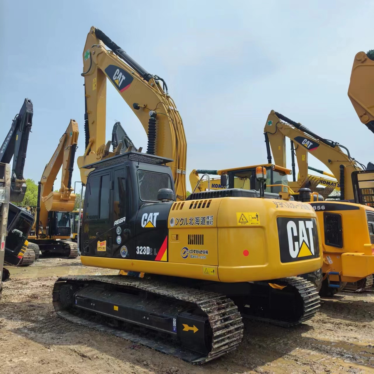 Bager goseničar CATERPILLAR 323