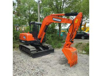 Bager goseničar DOOSAN DH60
