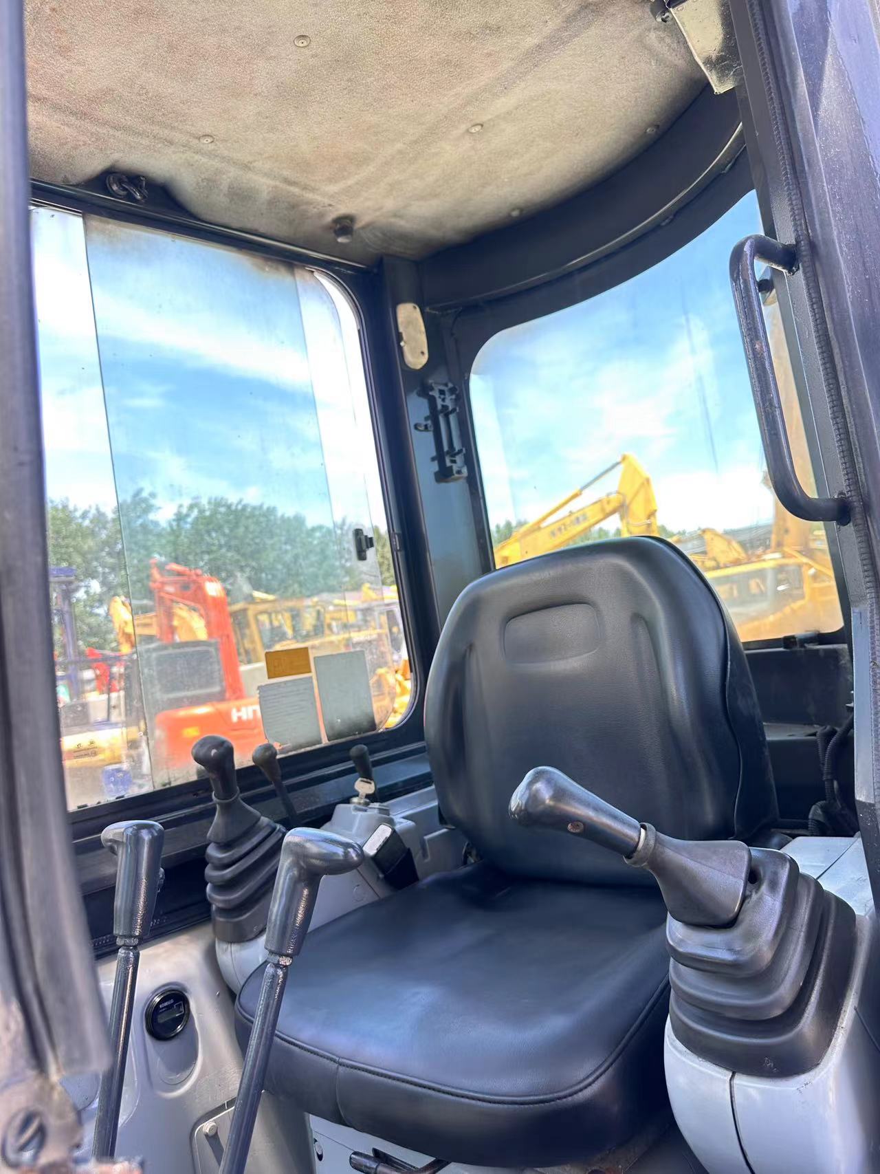 Mini bager KOBELCO SK55: slika 3