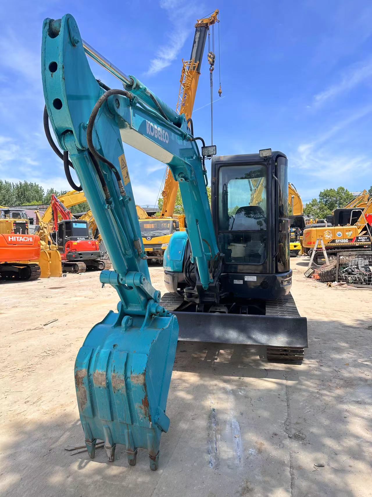 Mini bager KOBELCO SK55: slika 4