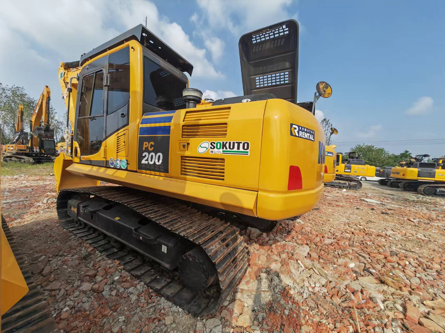 Bager goseničar KOMATSU PC200