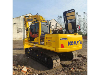 Bager goseničar KOMATSU PC200