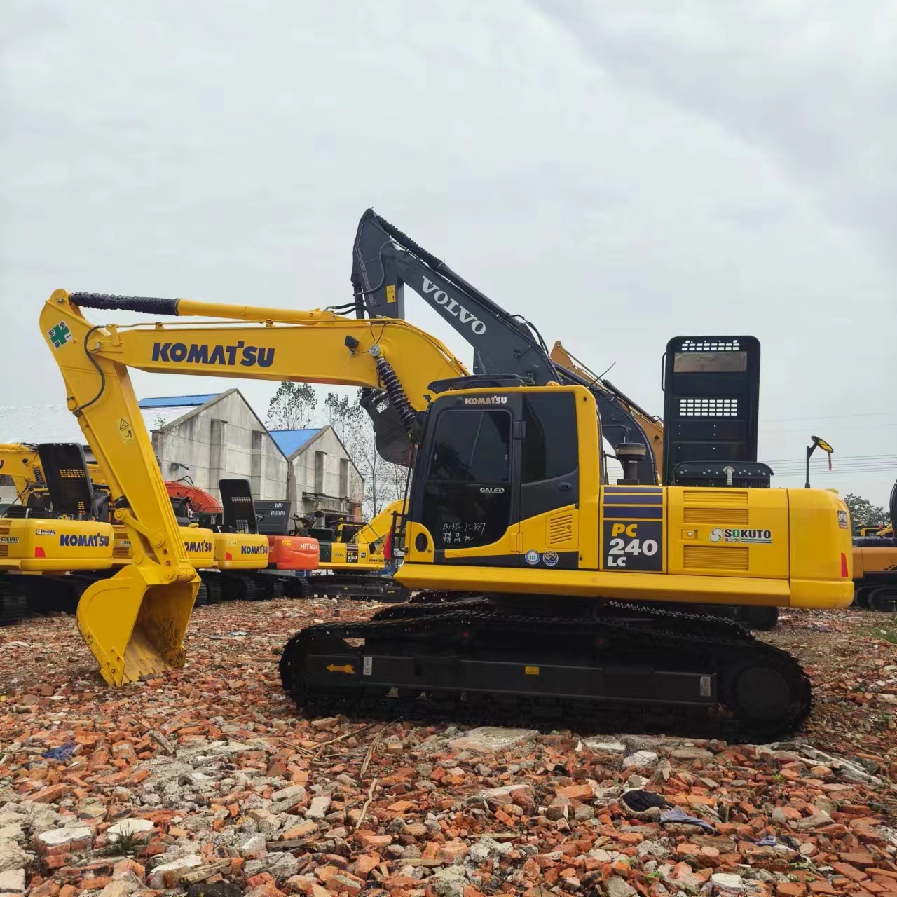 Bager goseničar KOMATSU PC240: slika 2