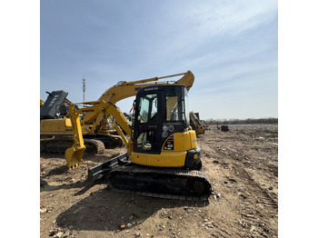 Mini bager KOMATSU PC40: slika 2