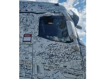 Vrata in deli RENAULT T