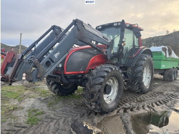 Traktor VALTRA T190