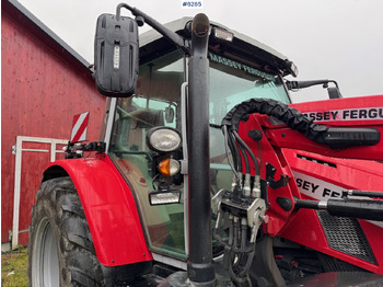Traktor 2021 Massey Ferguson 5S 145 Exclusive Dyna 6 w/ front loader, front hydraulics and front PTO.: slika 3 Traktor 2021 Massey Ferguson 5S 145 Exclusive Dyna 6 w/ front loader, front hydraulics and front PTO.: slika 3