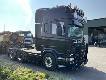 Vlačilec SCANIA R 580