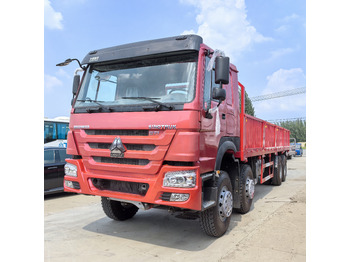 Tovornjak s kesonom SINOTRUCK HOWO: slika 2