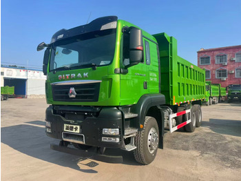 Tovornjak prekucnik za transport cementa Sinotruck: slika 4