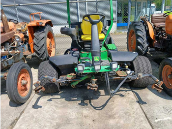 Rezervni deli John Deere 8700: slika 2